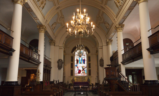 St Botolph without Bishopsgate interior